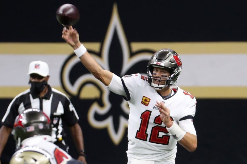 Yleisön odotukset Tampa Bay Buccaneersista ovat liian korkeat, mikä aiheuttaa Tom Bradylle enemmän painostusta
